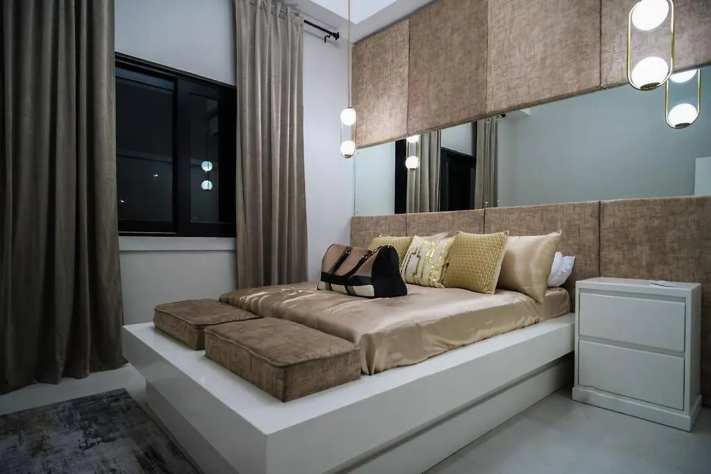 Royalty Suites Kingston Appartamento